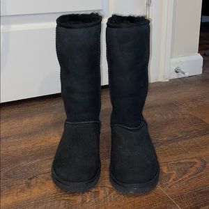 Tall Black Uggs